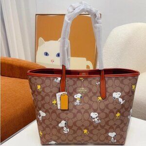 NWT Coach Snoopy Woodstock City Tote
